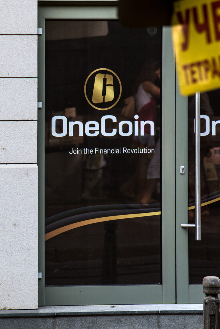 Onecoin: come è fallito il “Bitcoin killer”?